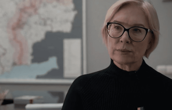 Denisova 700 ×